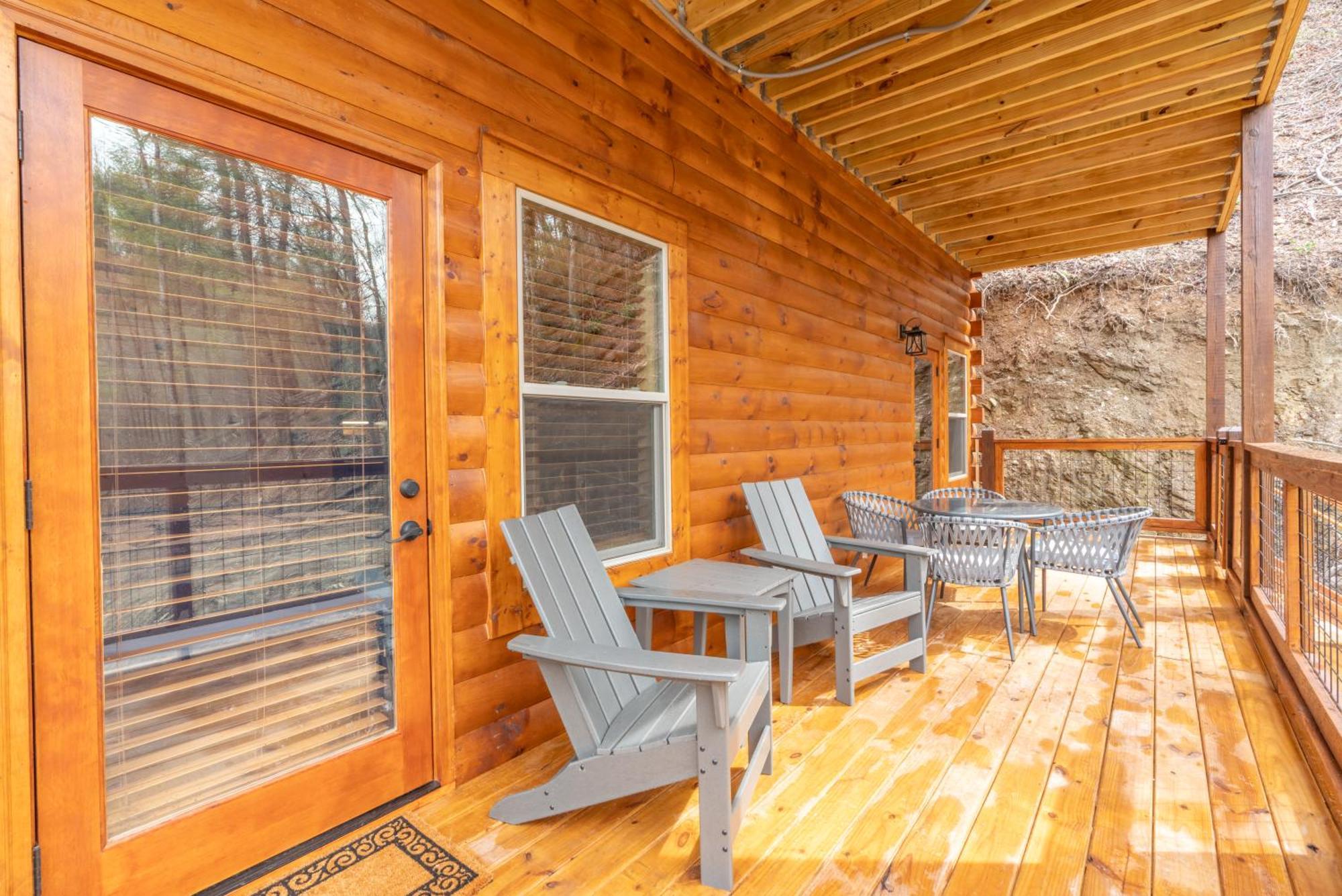 Holiday home Hawks Nest Mountain